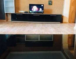 Qiravdeba dgiurad 2 otaxiani 
