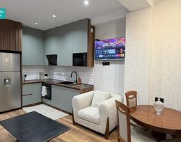 ქირავდება დღიურად ჯაკუზიანი ბინა 