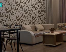 ქირავდება დღიურად და სააათობრივად 2 ოთახიანი ბინა